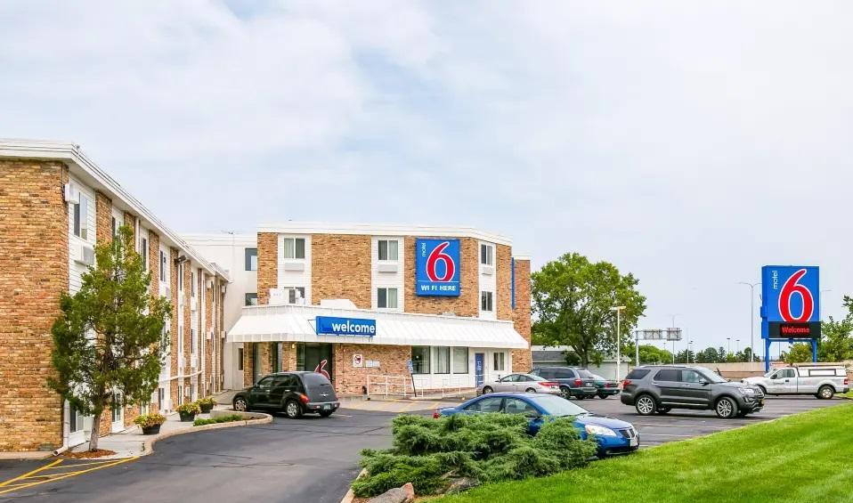 Motel 6 Minneapolis Airport - Mall Of America Exterior foto
